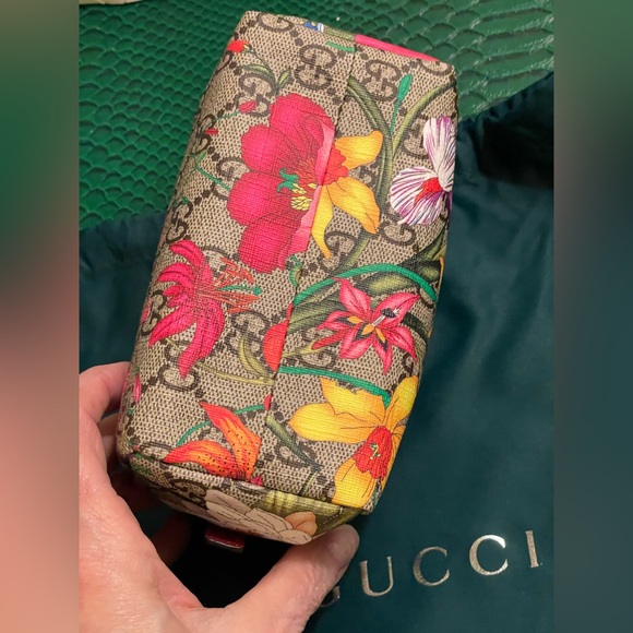 Gucci Flora limited Edition pouch Full Set - Picture 2 of 12
